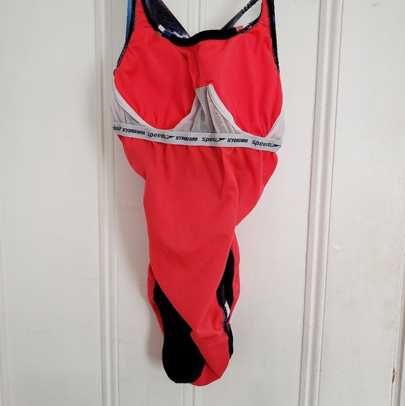 Speedo One-Piece Swimsuit Size 4 Black & Cosmic - Picture 5 of 8